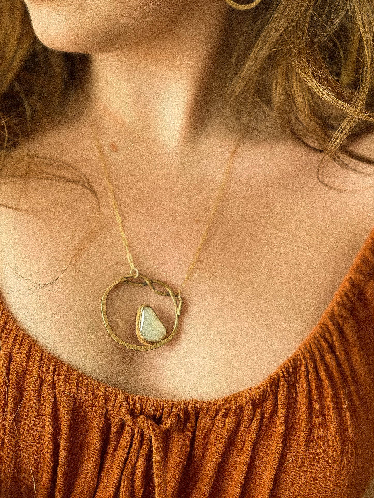 TWISTED SNAKE PENDANT