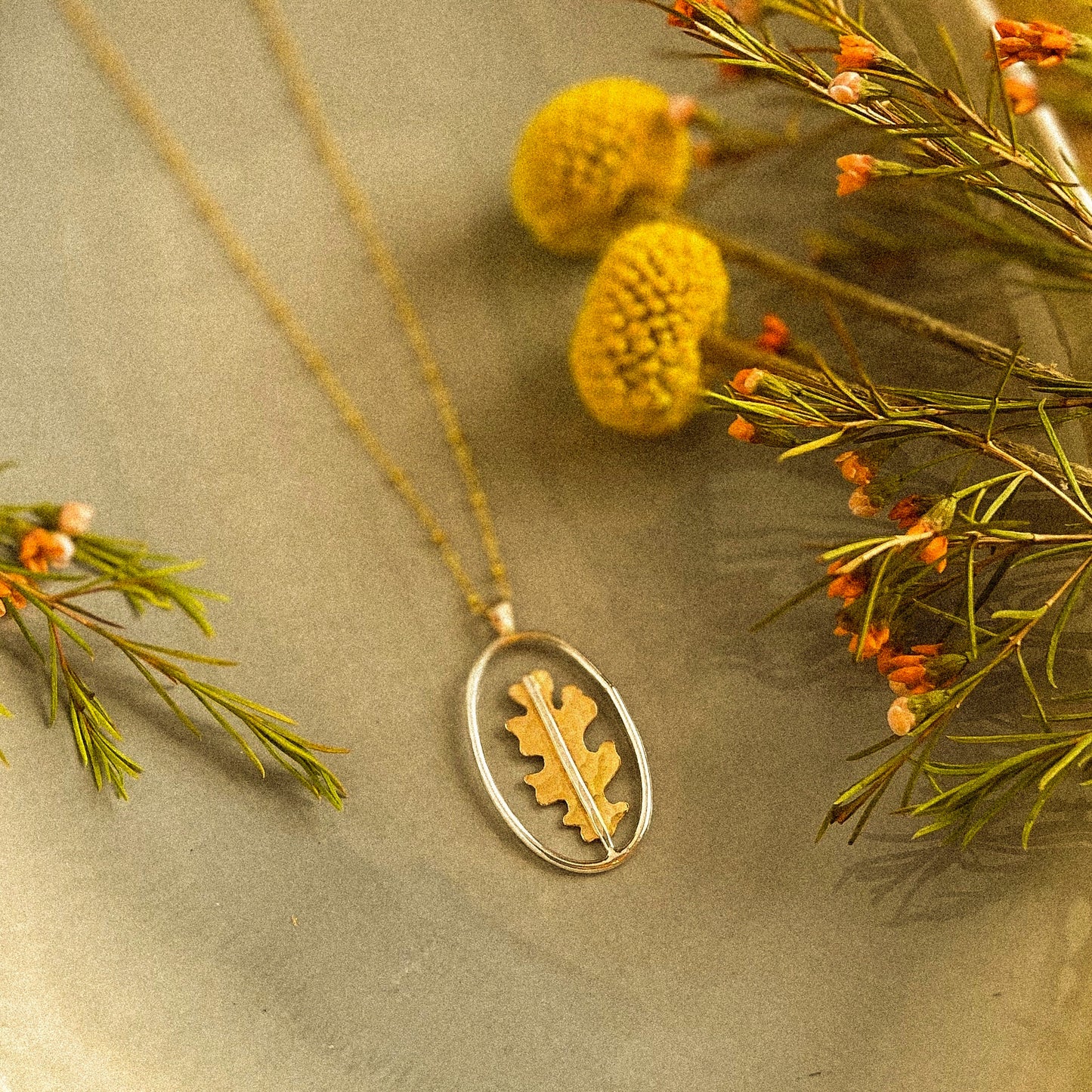 Oakley pendant