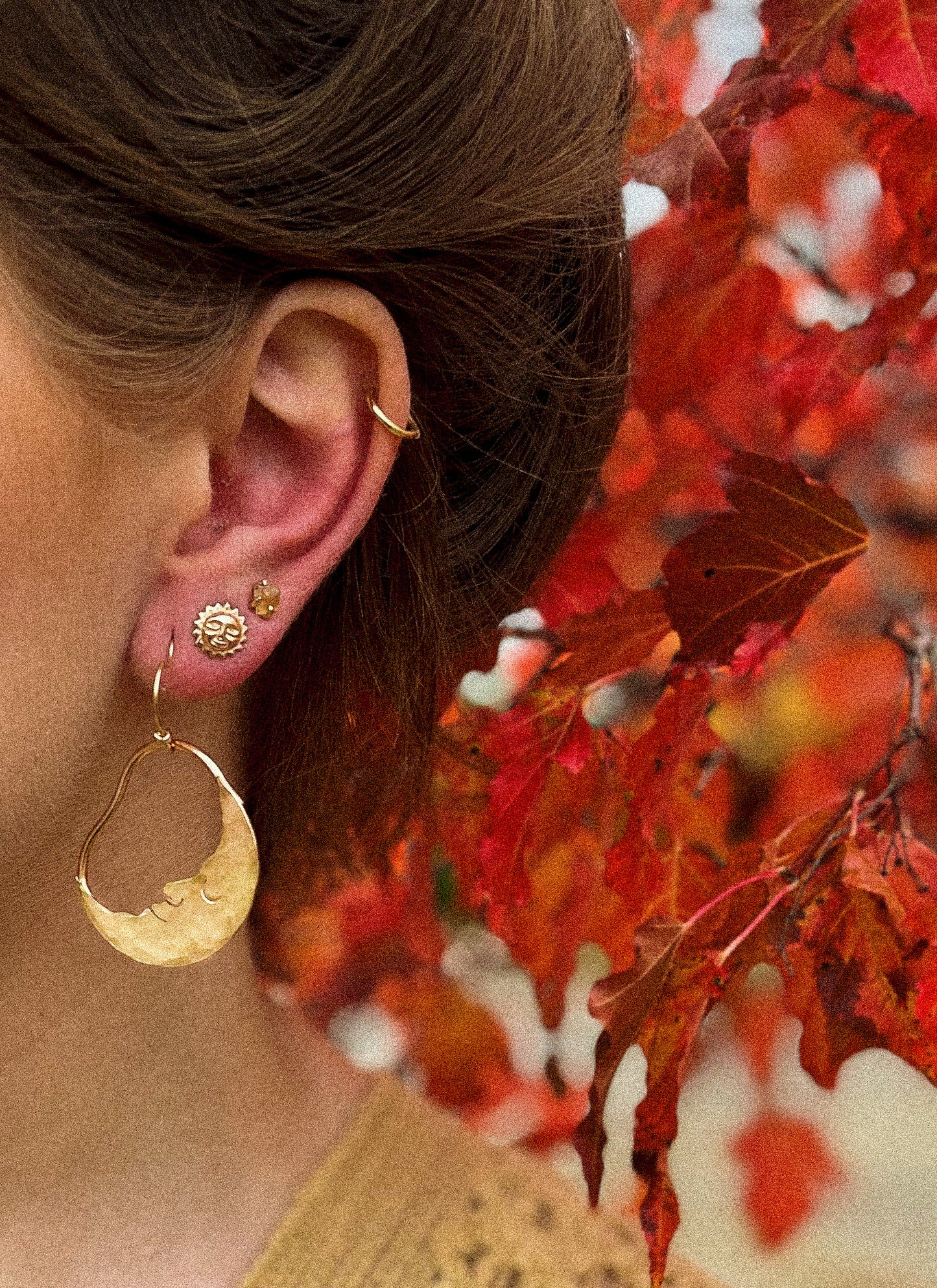 Fall sun studs