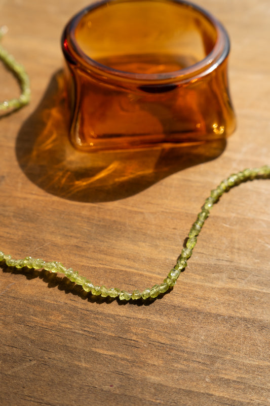 PHEOBE CHIP NECKLACE