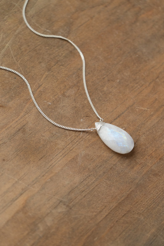 LARGE MOONSTONE PENDANT