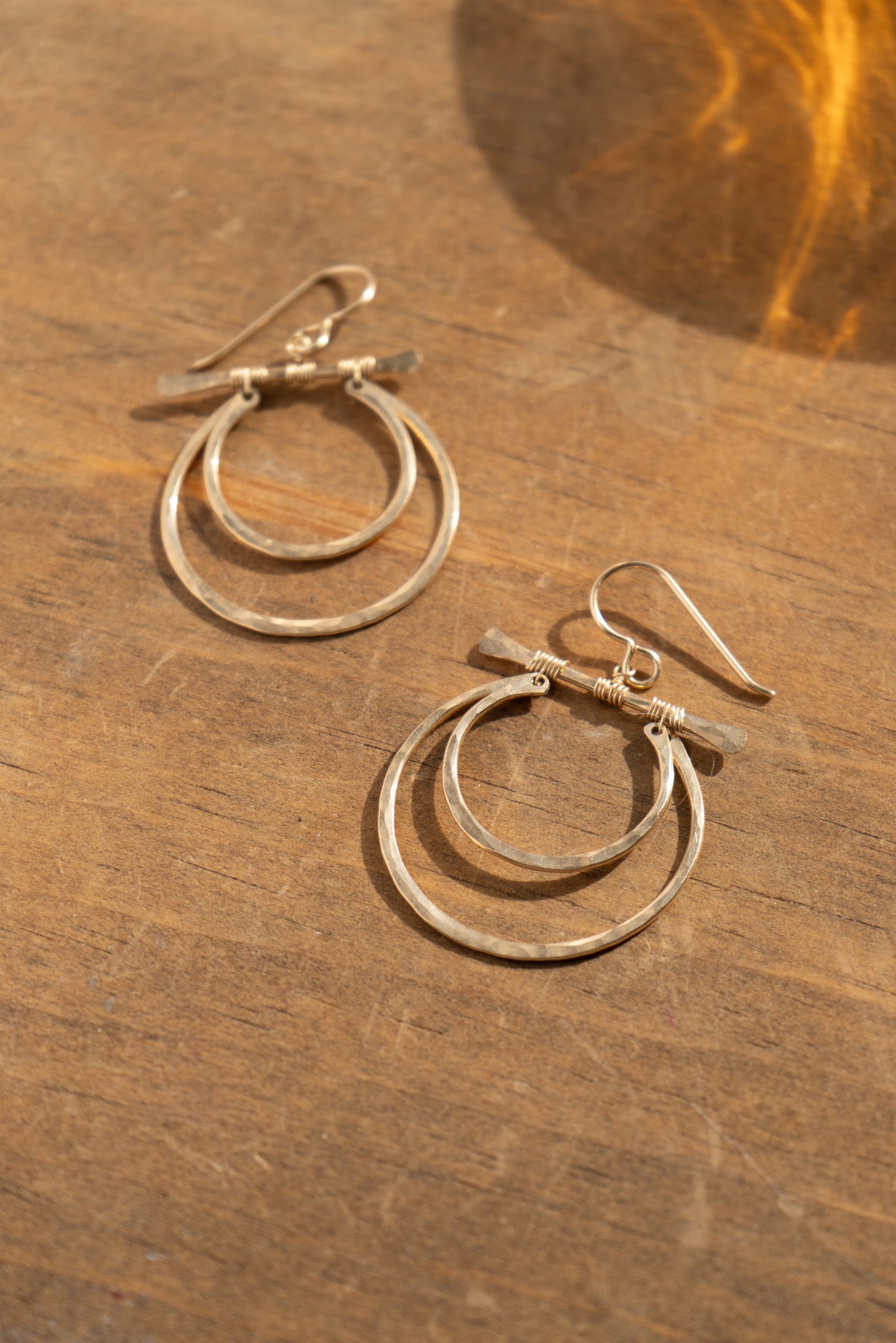 CRESCENT SILHOUETTES