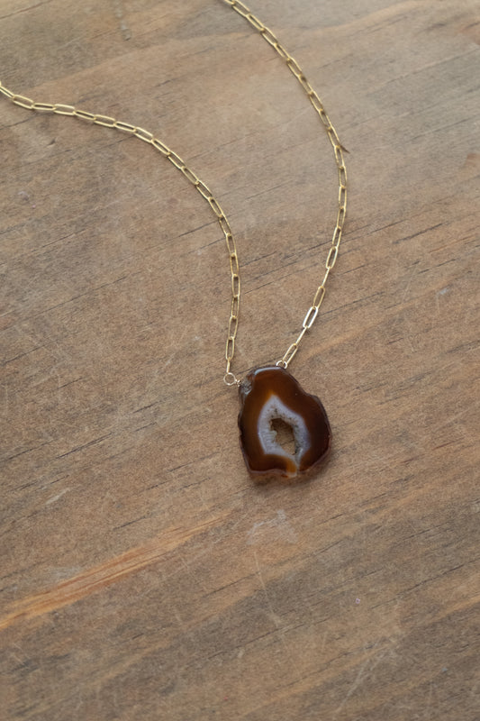 AUBURN GEODE PENDANT