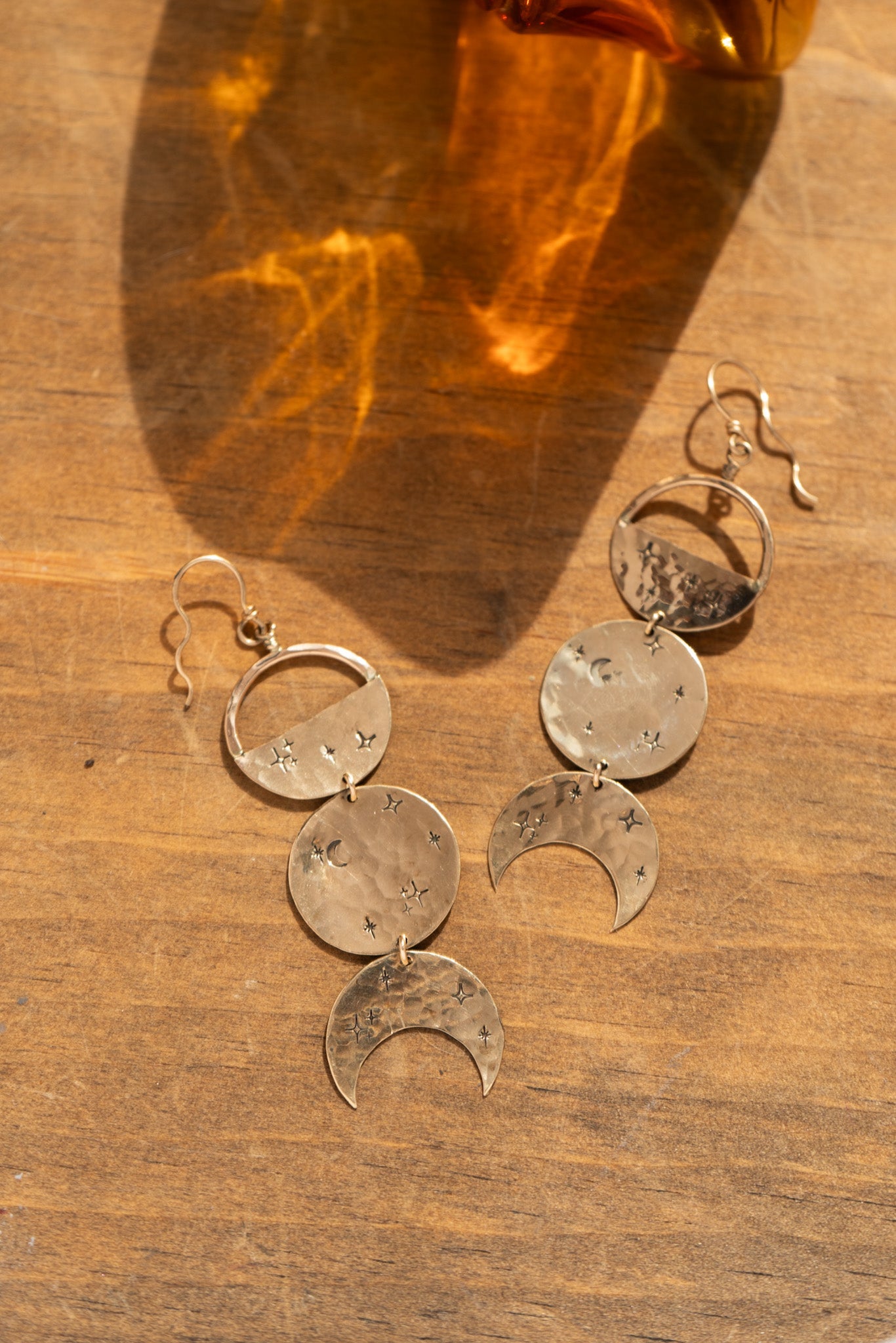 LUNAR SOUL EARRING